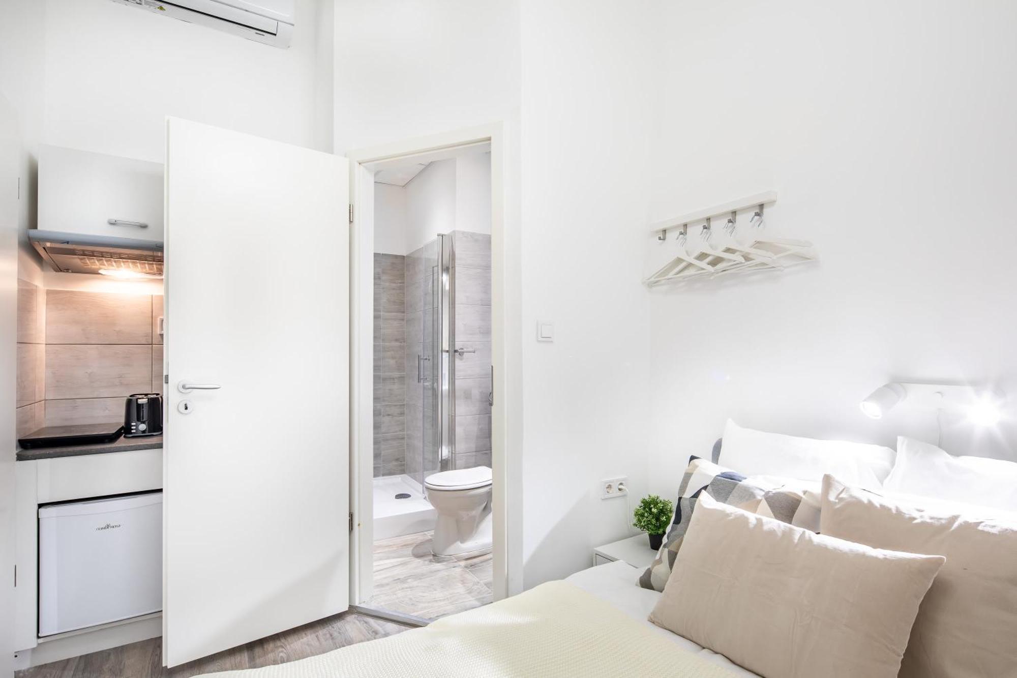Very - Small For Solo Traveller Budapest
